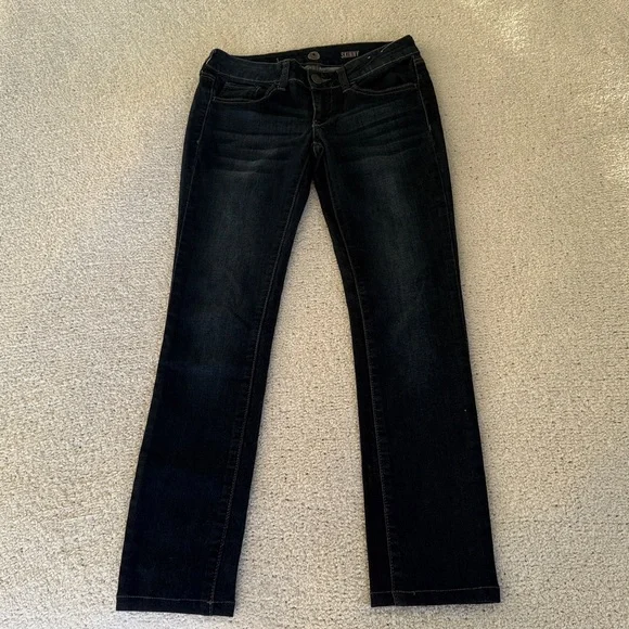 Juniors' SO® High-Rise Women's Dark Blue Skinny Jeans - Picture 2 of 9